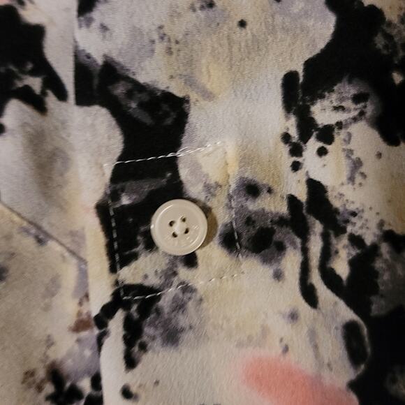 Talbots Two Way Long Sleeve Pocket Floral Blouse Size 10 - Picture 9 of 9